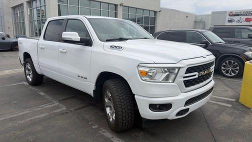 Bright White Clearcoat 2022 RAM 1500 Big Horn/Lone Star