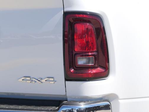 2026 RAM 3500 Tradesman Crew Cab 4x4 8' Box