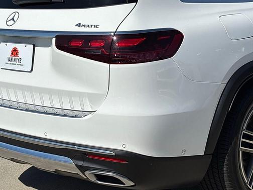 Polar White 2025 Mercedes-Benz GLS 450 4MATIC