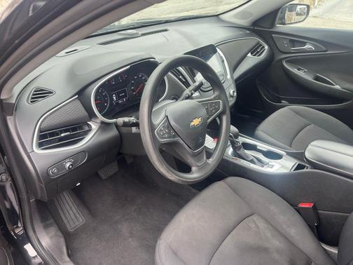 2023 Chevrolet Malibu FWD 1LT