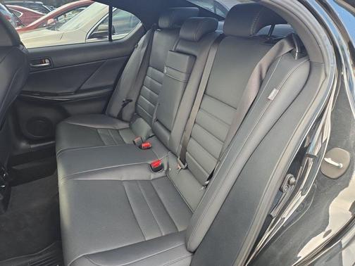 2022 Lexus IS 350 Base