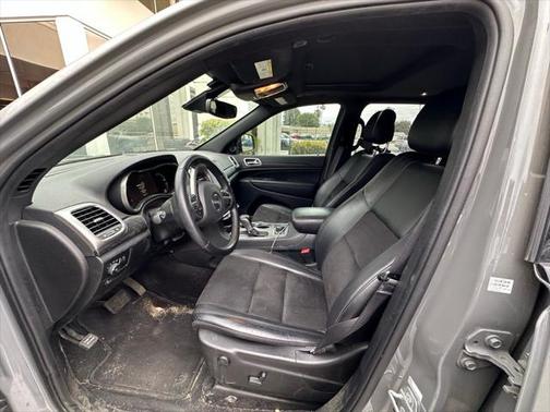 2022 Jeep Grand Cherokee Laredo