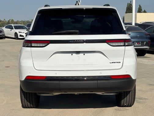2025 Jeep Grand Cherokee Limited X