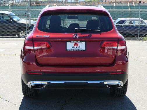 2019 Mercedes-Benz GLC 300 Base