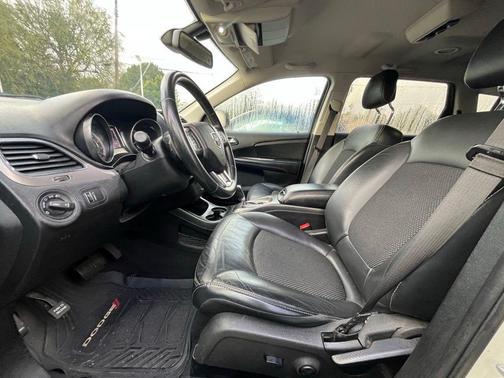 2018 Dodge Journey Crossroad