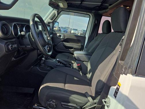 2022 Jeep Wrangler Sport S