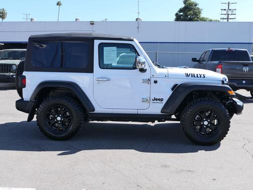 2022 Jeep Wrangler Sport S