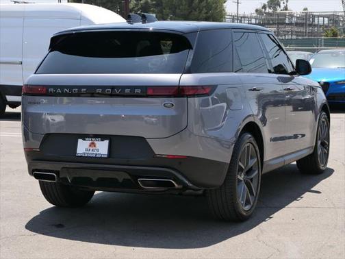 2023 Land Rover Range Rover Sport SE