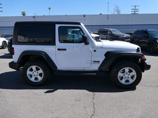 2022 Jeep Wrangler Sport S