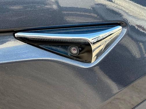 2018 Tesla Model X P100D