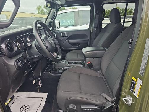 2023 Jeep Wrangler Sport