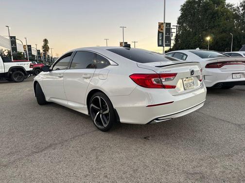 2022 Honda Accord Hybrid Base