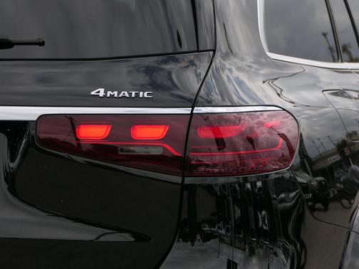 Black 2025 Mercedes-Benz GLS 450 4MATIC
