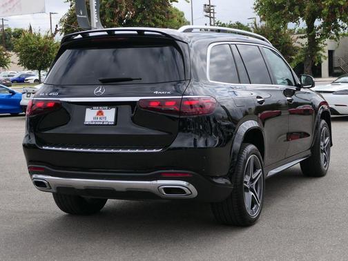 Black 2025 Mercedes-Benz GLS 450 4MATIC
