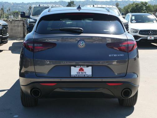 2022 Alfa Romeo Stelvio Sprint