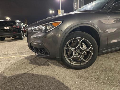 2022 Alfa Romeo Stelvio Sprint