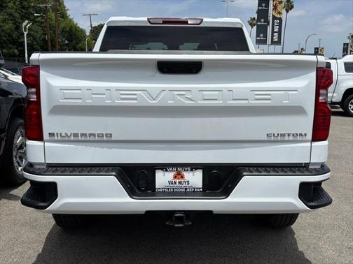 2024 Chevrolet Silverado 1500 Custom