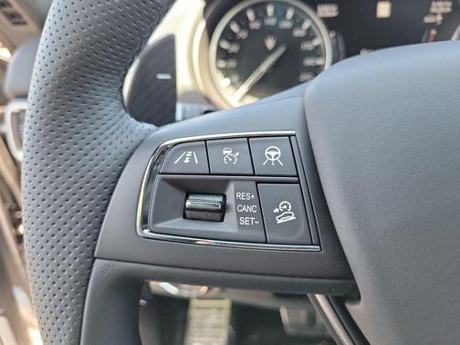 2023 Maserati Levante Trofeo