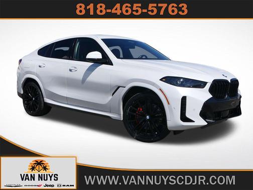 Mineral White Metallic 2024 BMW X6 xDrive40i