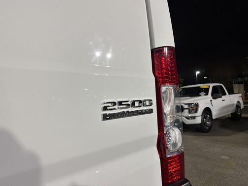 Bright White Clearcoat 2023 RAM ProMaster 2500 High Roof