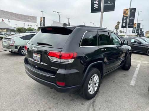 2021 Jeep Grand Cherokee Laredo