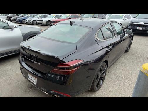Vik Black 2023 Genesis G70 2.0T RWD