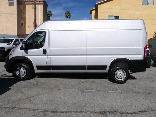 2026 RAM ProMaster 3500 High Roof