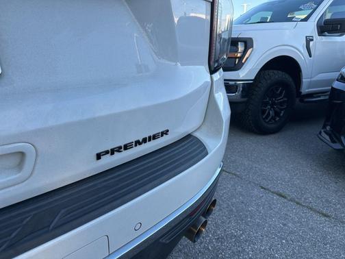 2021 Chevrolet Suburban Premier
