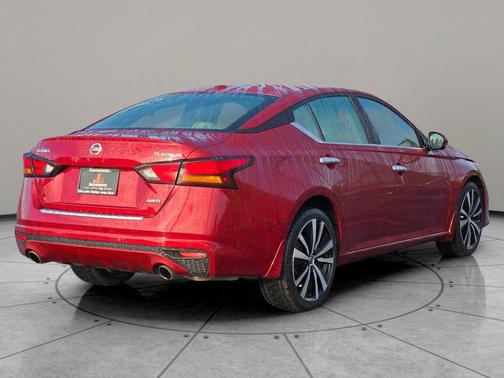2022 Nissan Altima Platinum Intelligent AWD