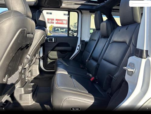 2024 Jeep Wrangler 4-Door Sahara 4x4