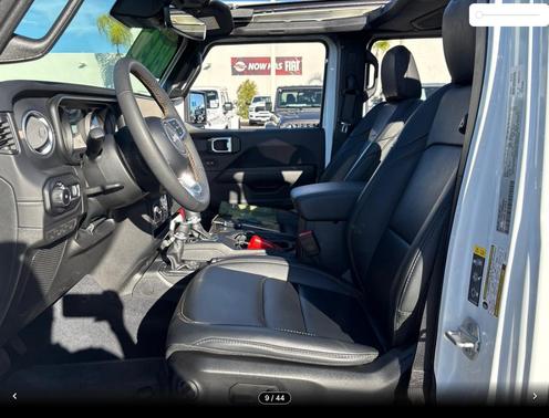 2024 Jeep Wrangler 4-Door Sahara 4x4