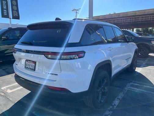 2023 Jeep Grand Cherokee Limited