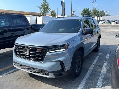 2025 Honda Pilot TrailSport