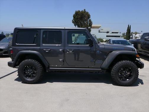 2025 Jeep Wrangler 4xe Willys