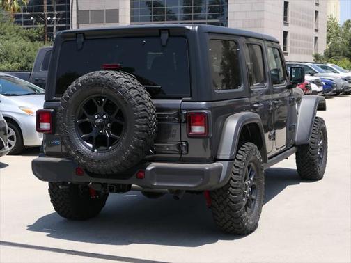 2025 Jeep Wrangler 4xe Willys