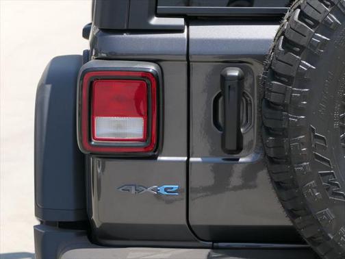 2025 Jeep Wrangler 4xe Willys