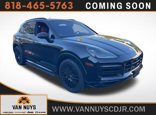 2022 Porsche Cayenne GTS