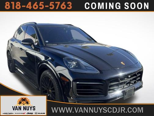 2022 Porsche Cayenne GTS