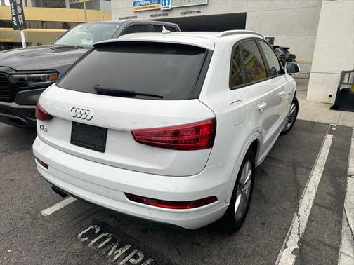 2018 Audi Q3 2.0T Premium