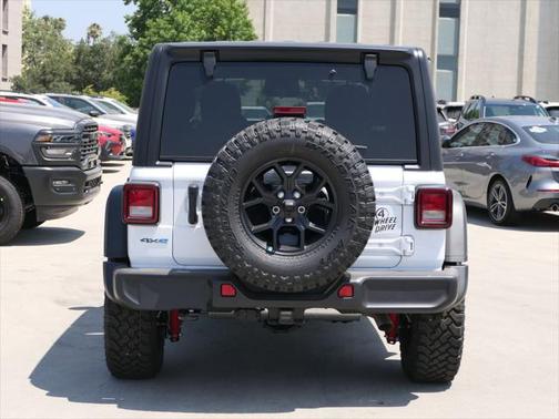 2025 Jeep Wrangler 4xe Willys