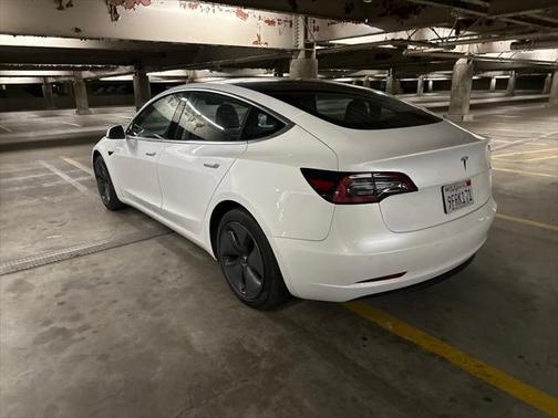 2020 Tesla Model 3 Standard Range Plus
