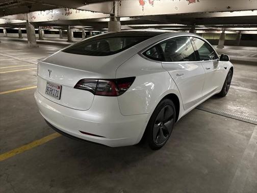 2020 Tesla Model 3 Standard Range Plus
