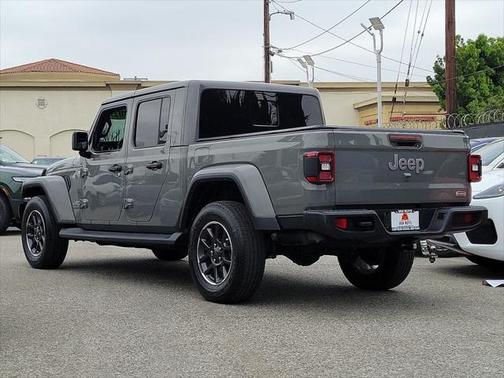 2021 Jeep Gladiator Overland