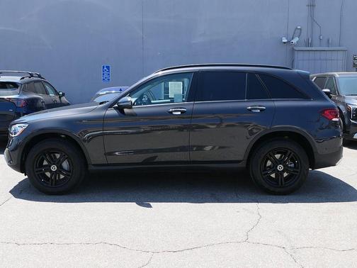 Gray 2022 Mercedes-Benz GLC 300 Base