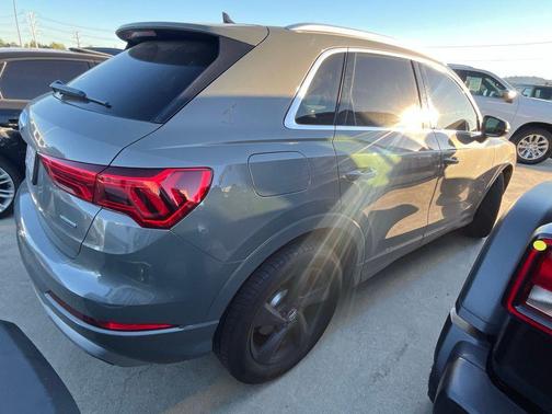 2020 Audi Q3 45 Premium