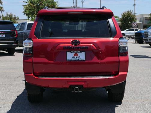 Barcelona Red Metallic 2022 Toyota 4Runner SR5 Premium