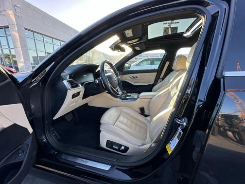 2020 BMW 330 330i