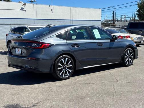 2022 Honda Civic EX-L