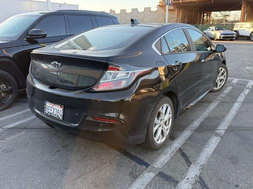2018 Chevrolet Volt Premier