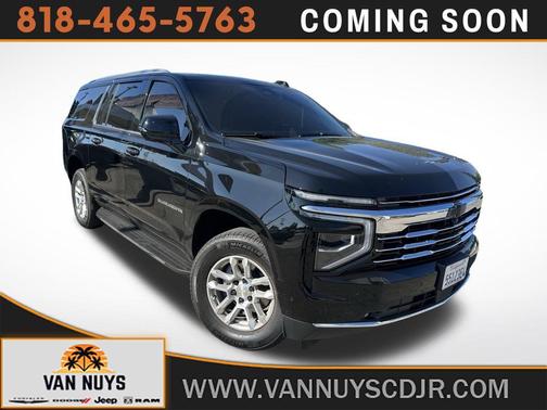 2025 Chevrolet Suburban LT